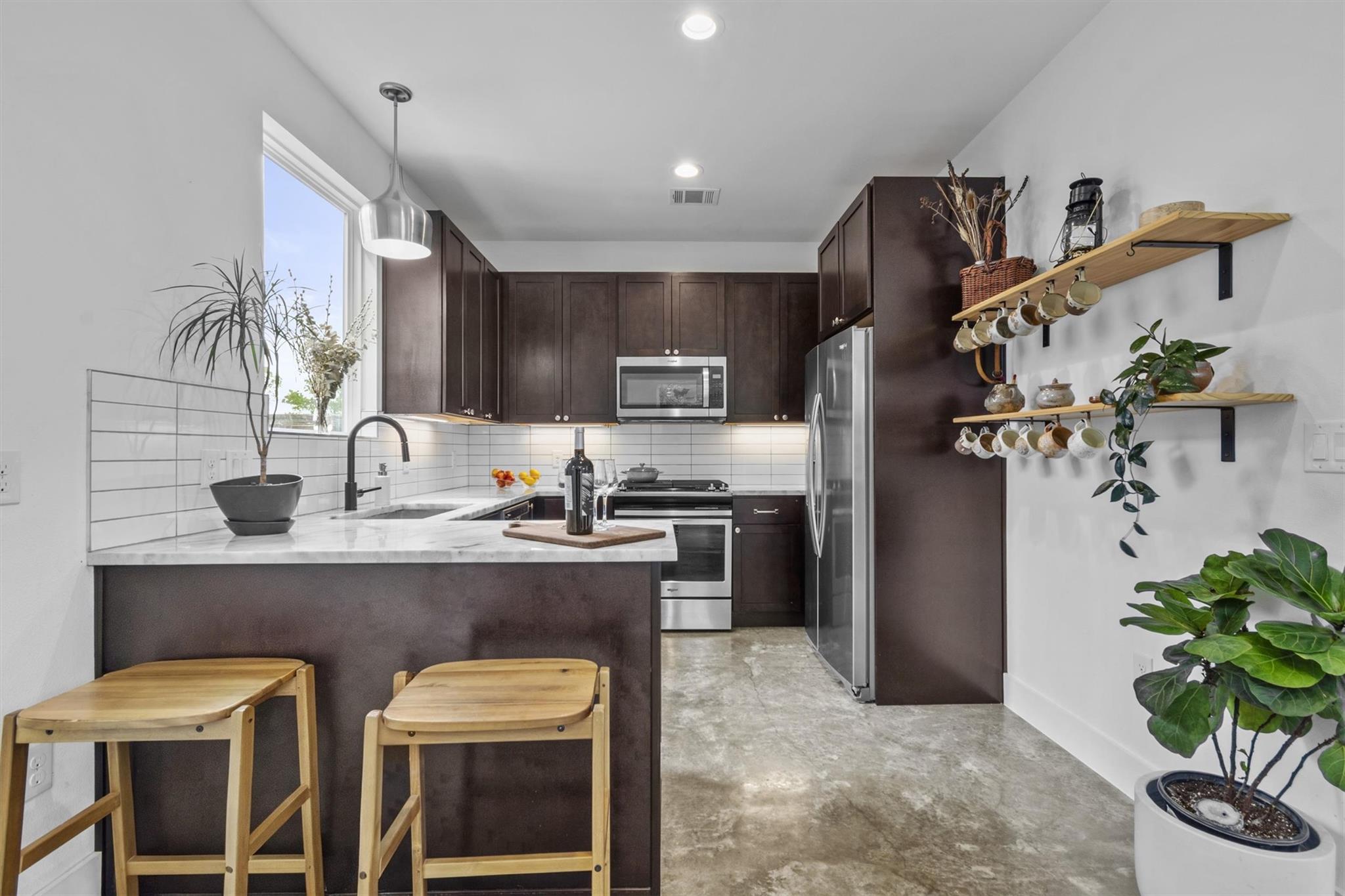 5006 Lott Ave # 2, Austin, TX 78721