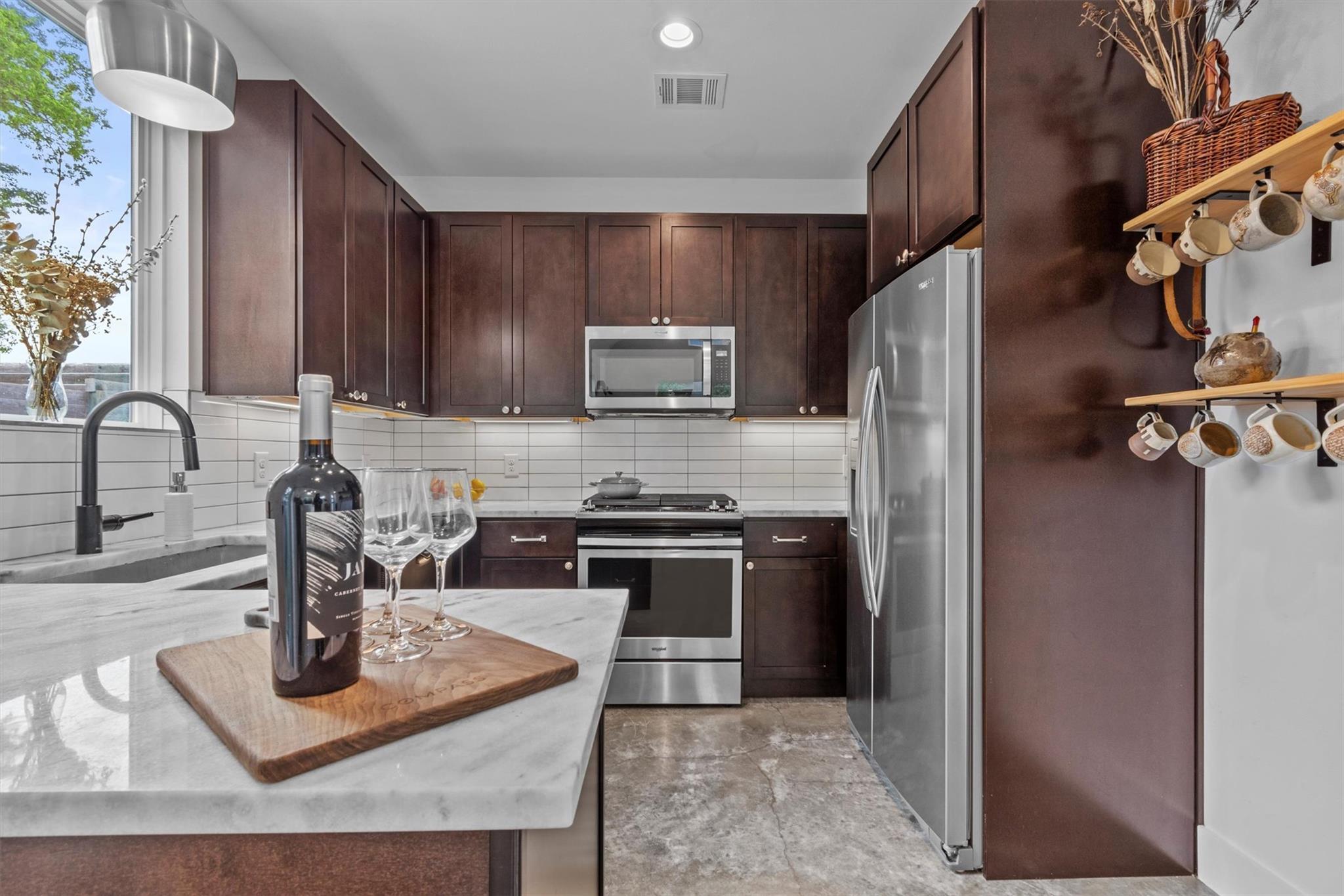 5006 Lott Ave # 2, Austin, TX 78721