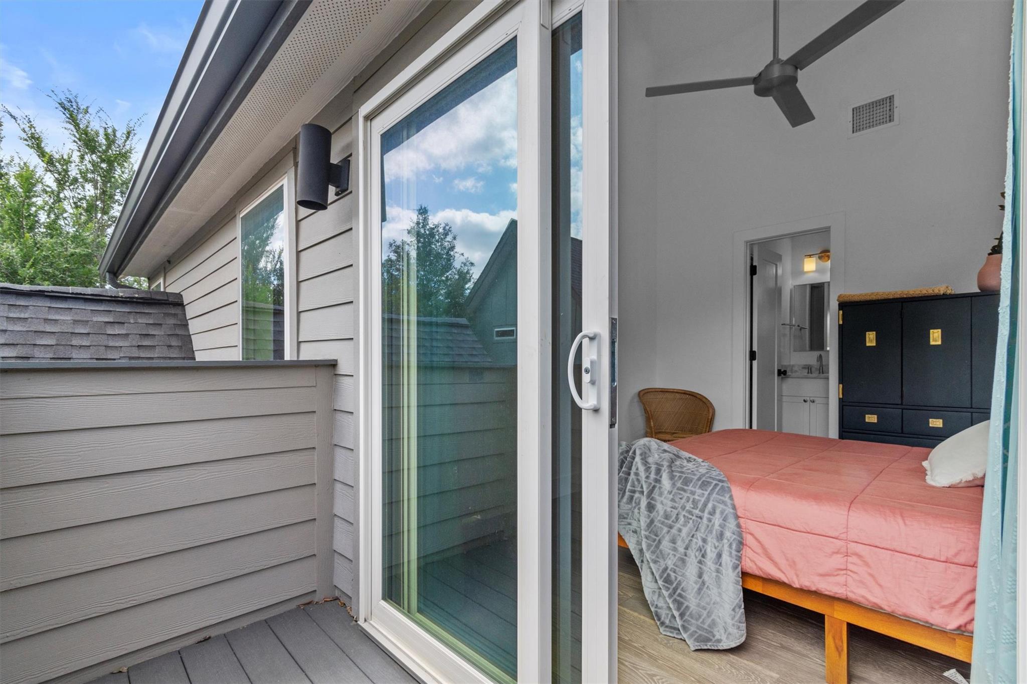 5006 Lott Ave # 2, Austin, TX 78721