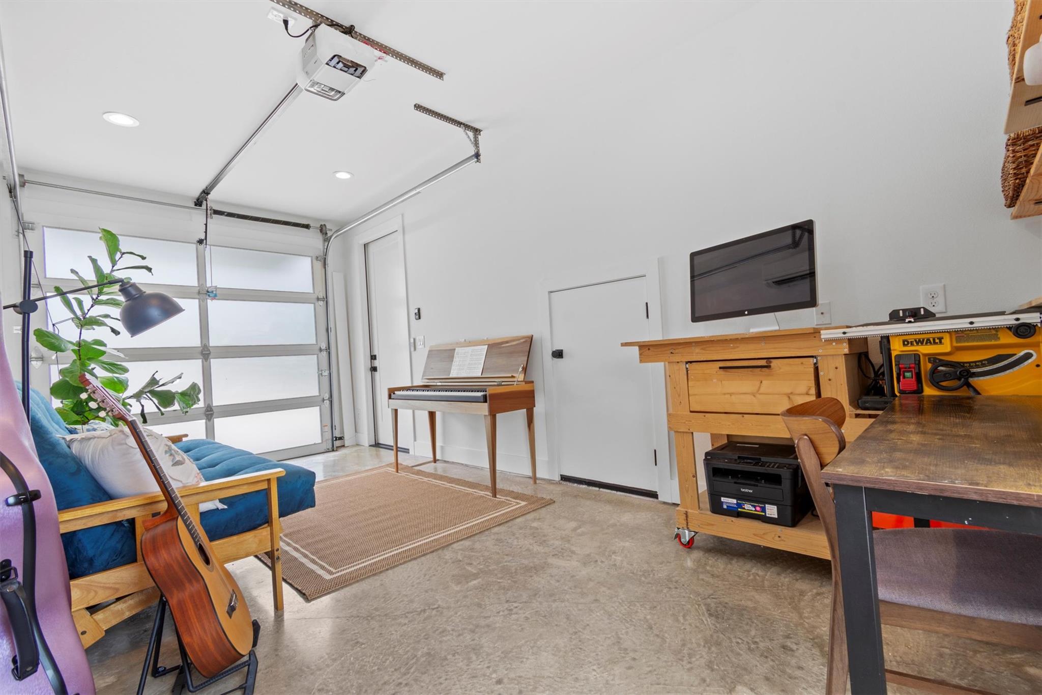 5006 Lott Ave # 2, Austin, TX 78721