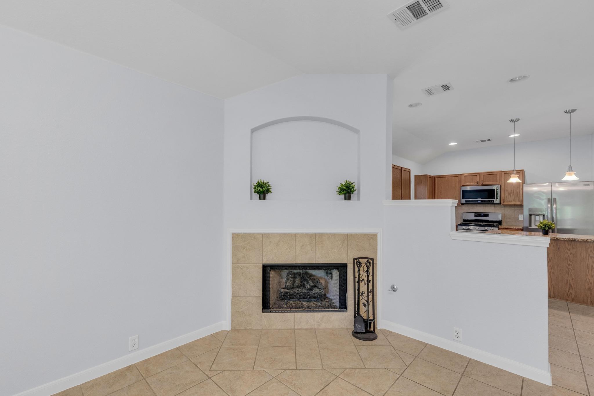 1908 Paradise Ridge Dr, Round Rock, TX 78665
