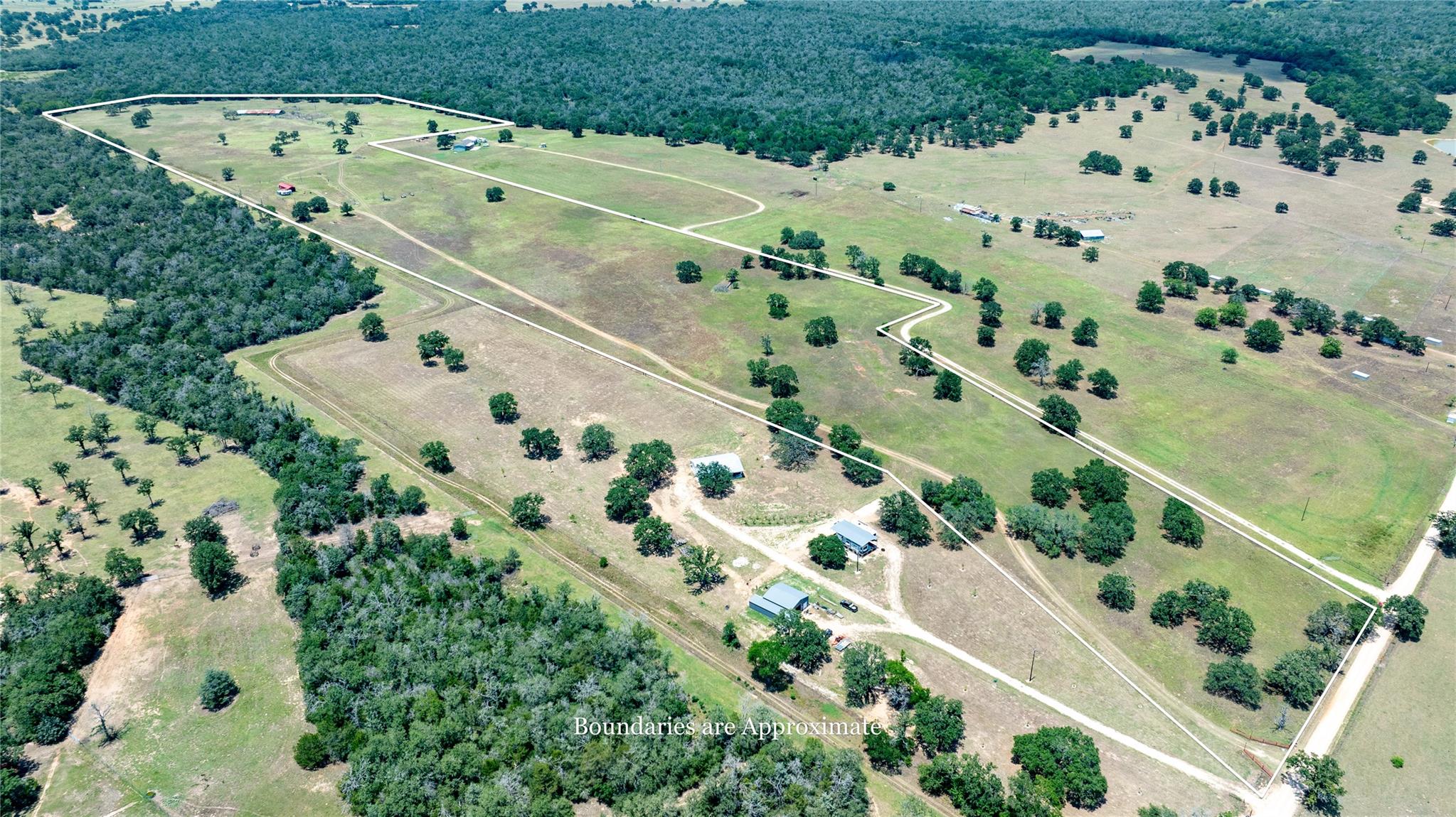 2901 Mule Creek Rd, Harwood, TX 78632