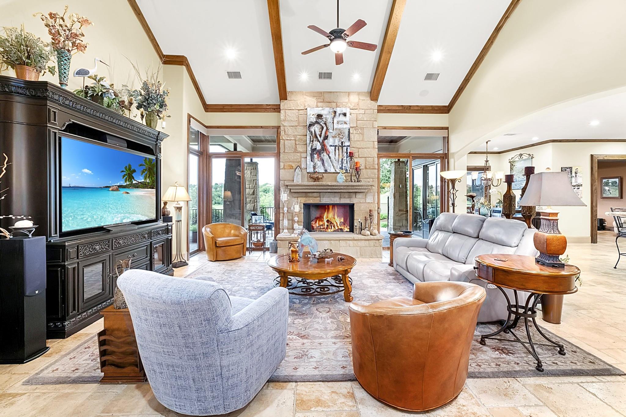 104 PORTO CIMA Ct, Austin, TX 78738