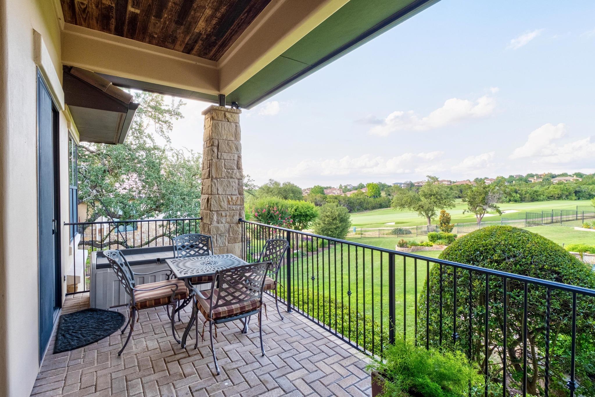 104 PORTO CIMA Ct, Austin, TX 78738