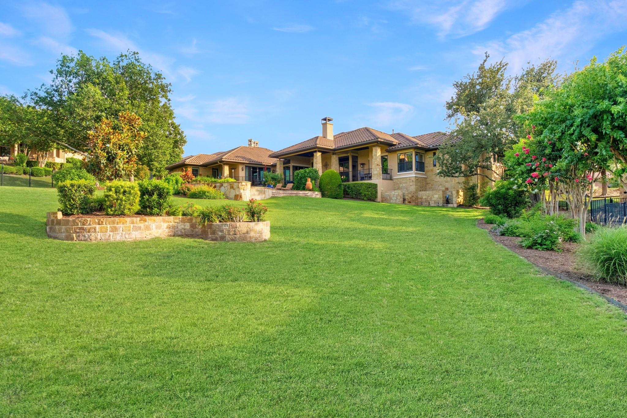 104 PORTO CIMA Ct, Austin, TX 78738