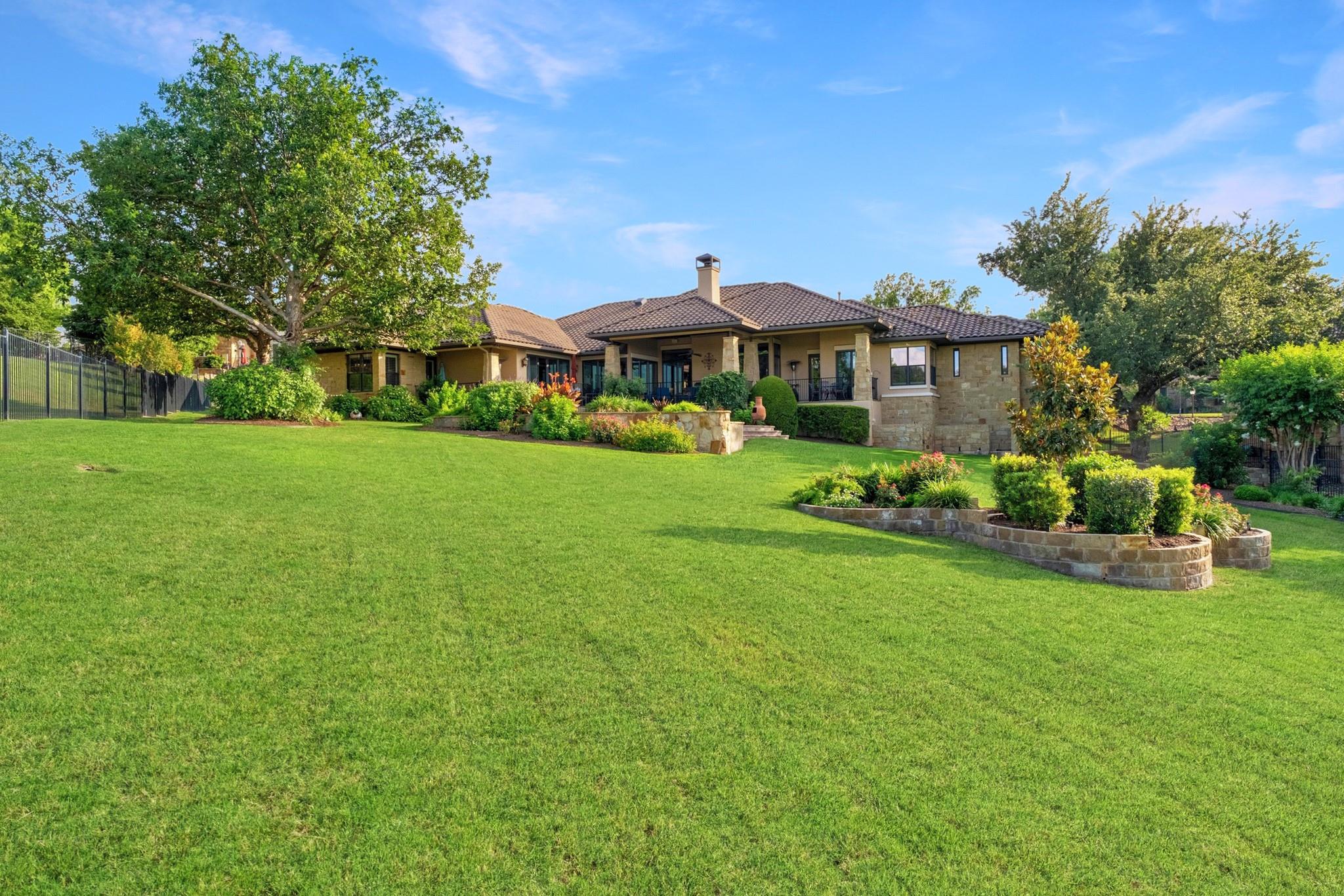 104 PORTO CIMA Ct, Austin, TX 78738