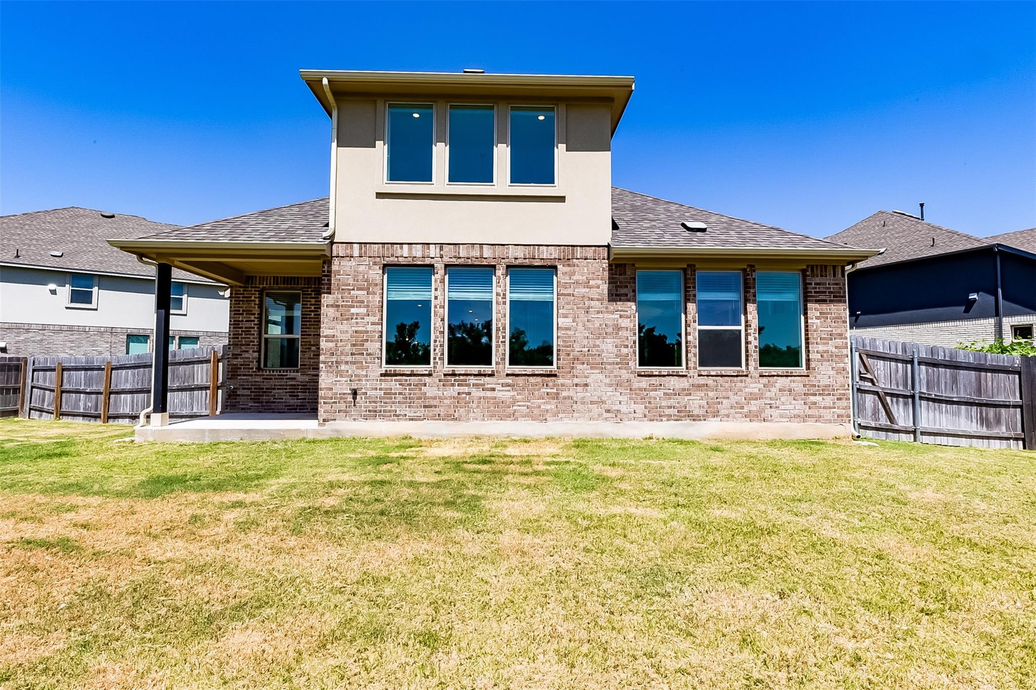 1900 Mariann Dr, Leander, TX 78641