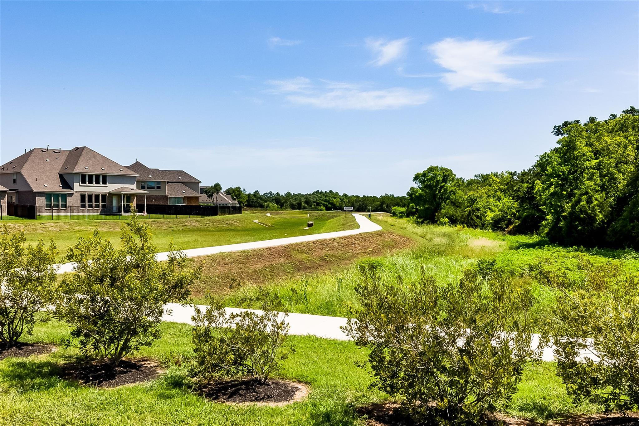 1900 Mariann Dr, Leander, TX 78641