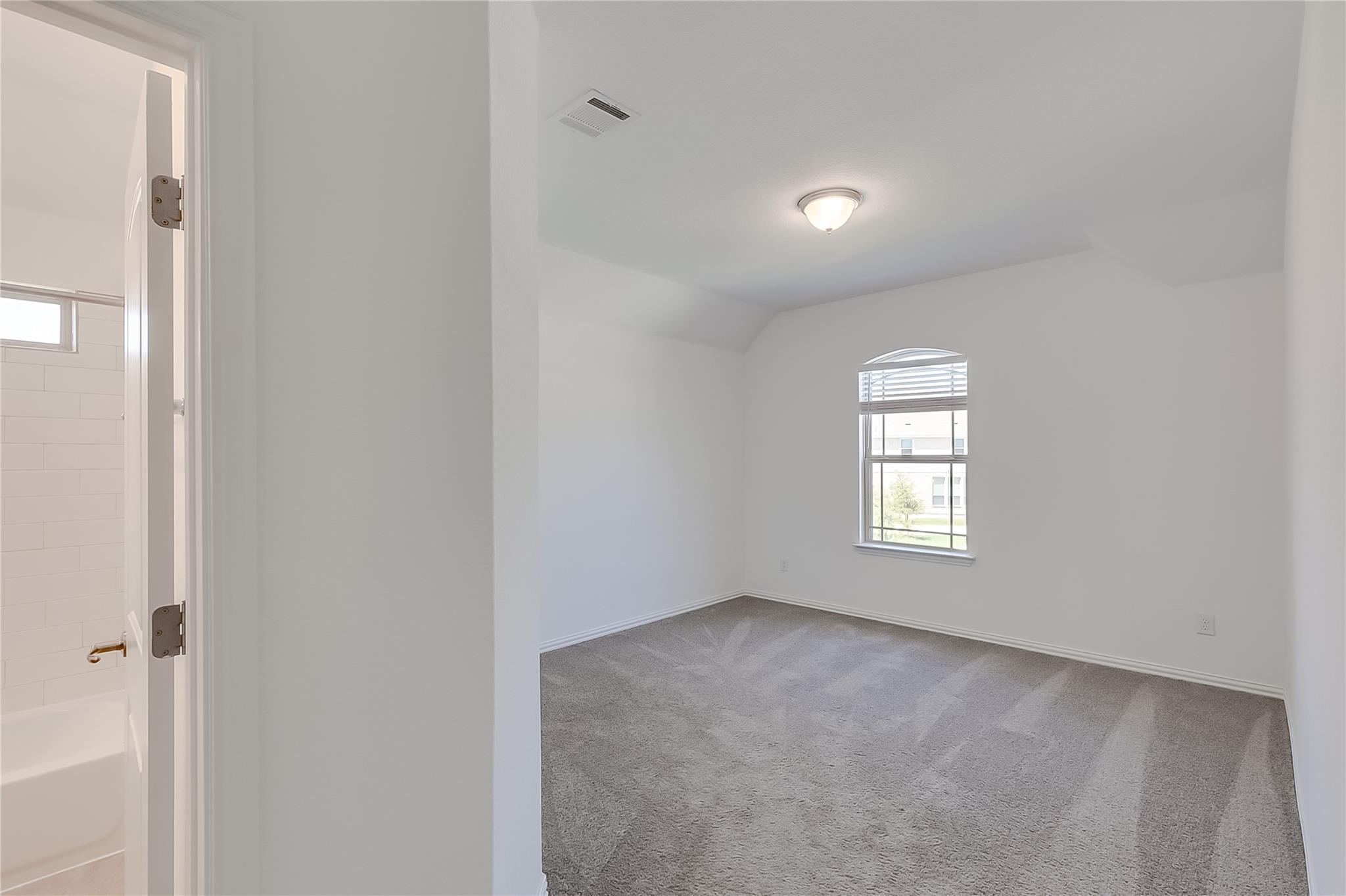 1900 Mariann Dr, Leander, TX 78641