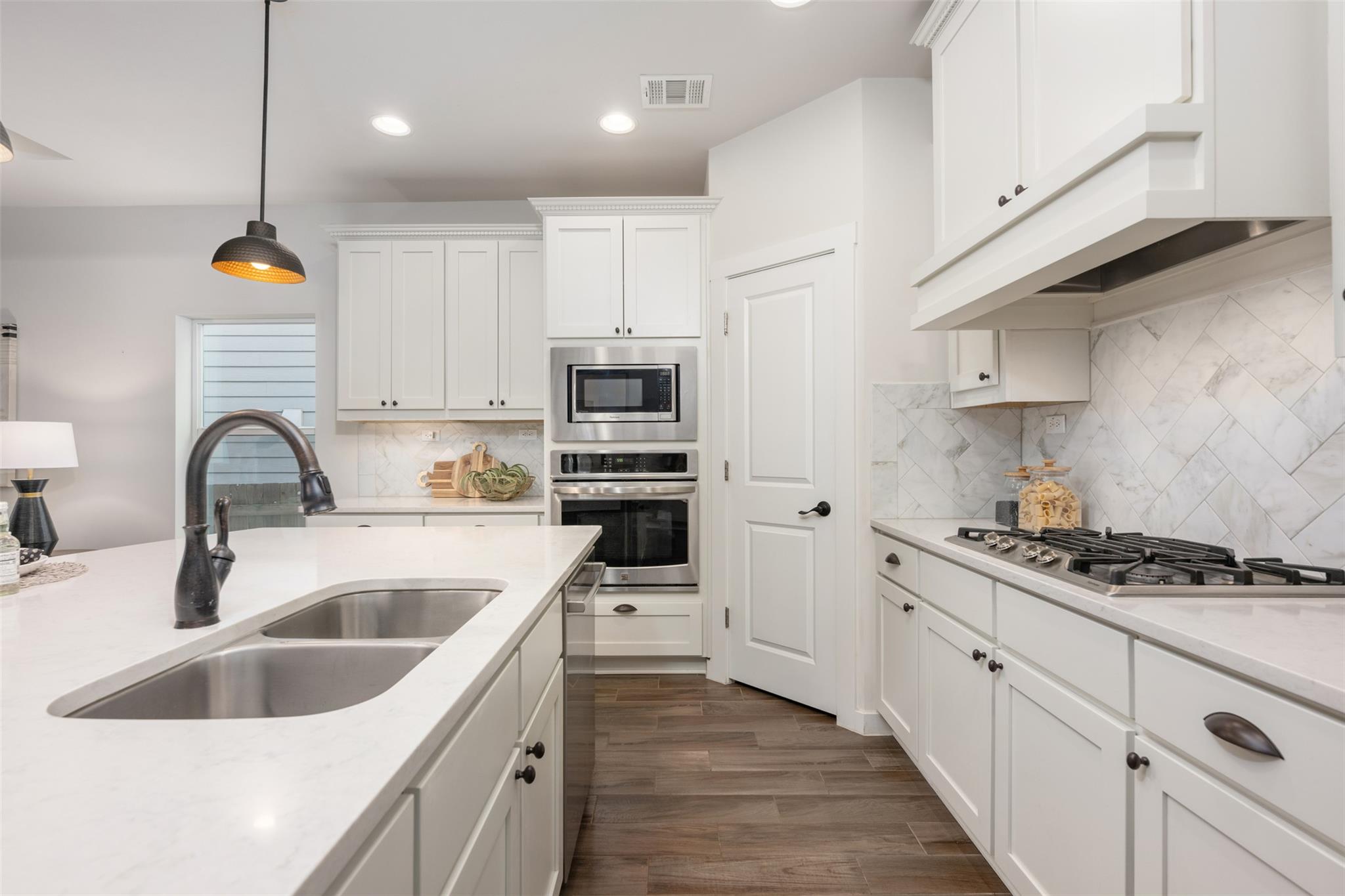 200 Wild Sage Ln, Liberty Hill, TX 78642