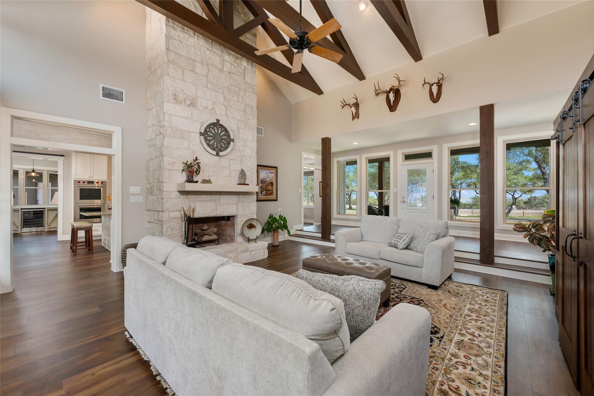 1276 Canyon Crossing Vw, Dripping Springs, TX 78620