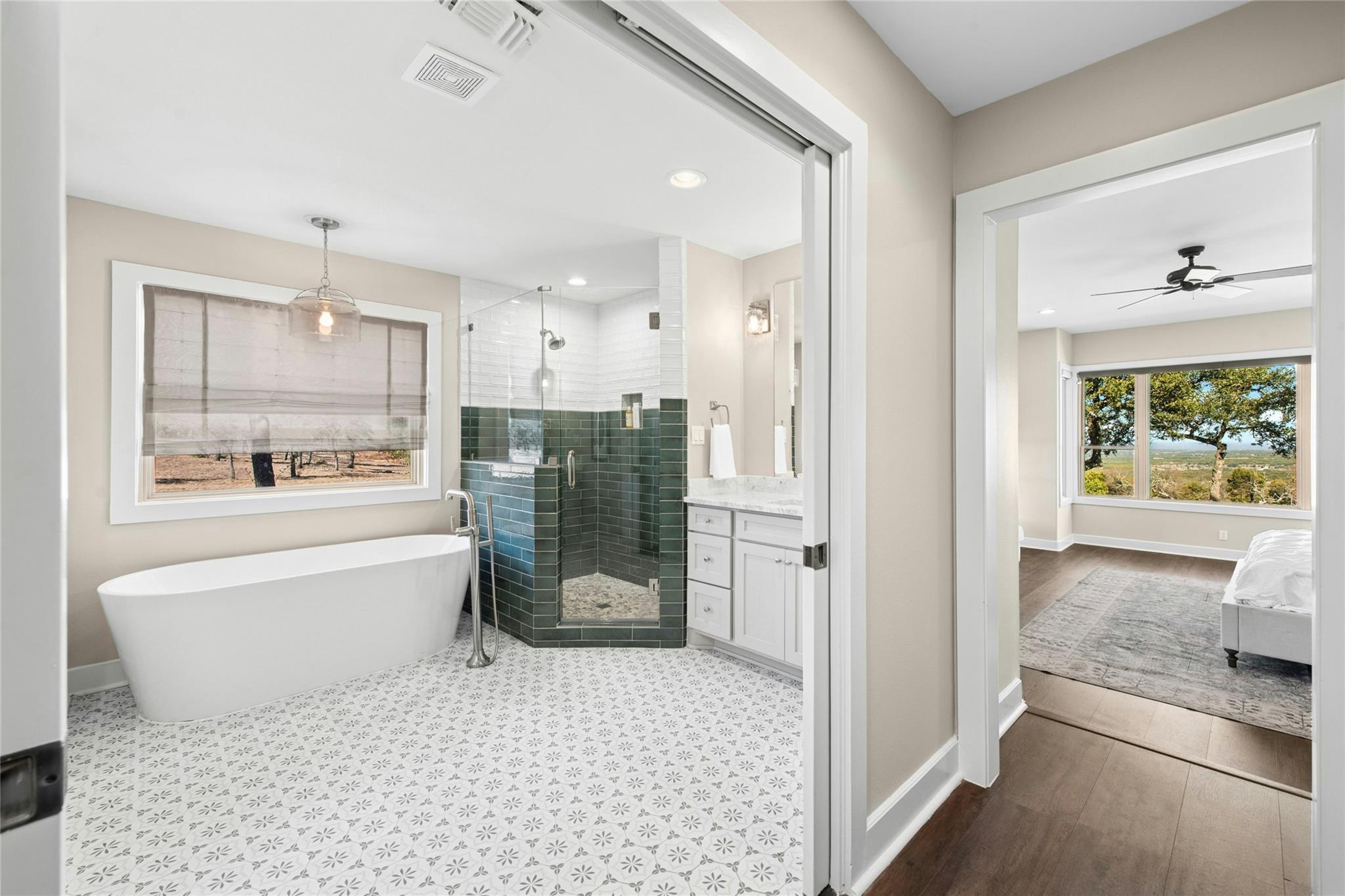 1276 Canyon Crossing Vw, Dripping Springs, TX 78620