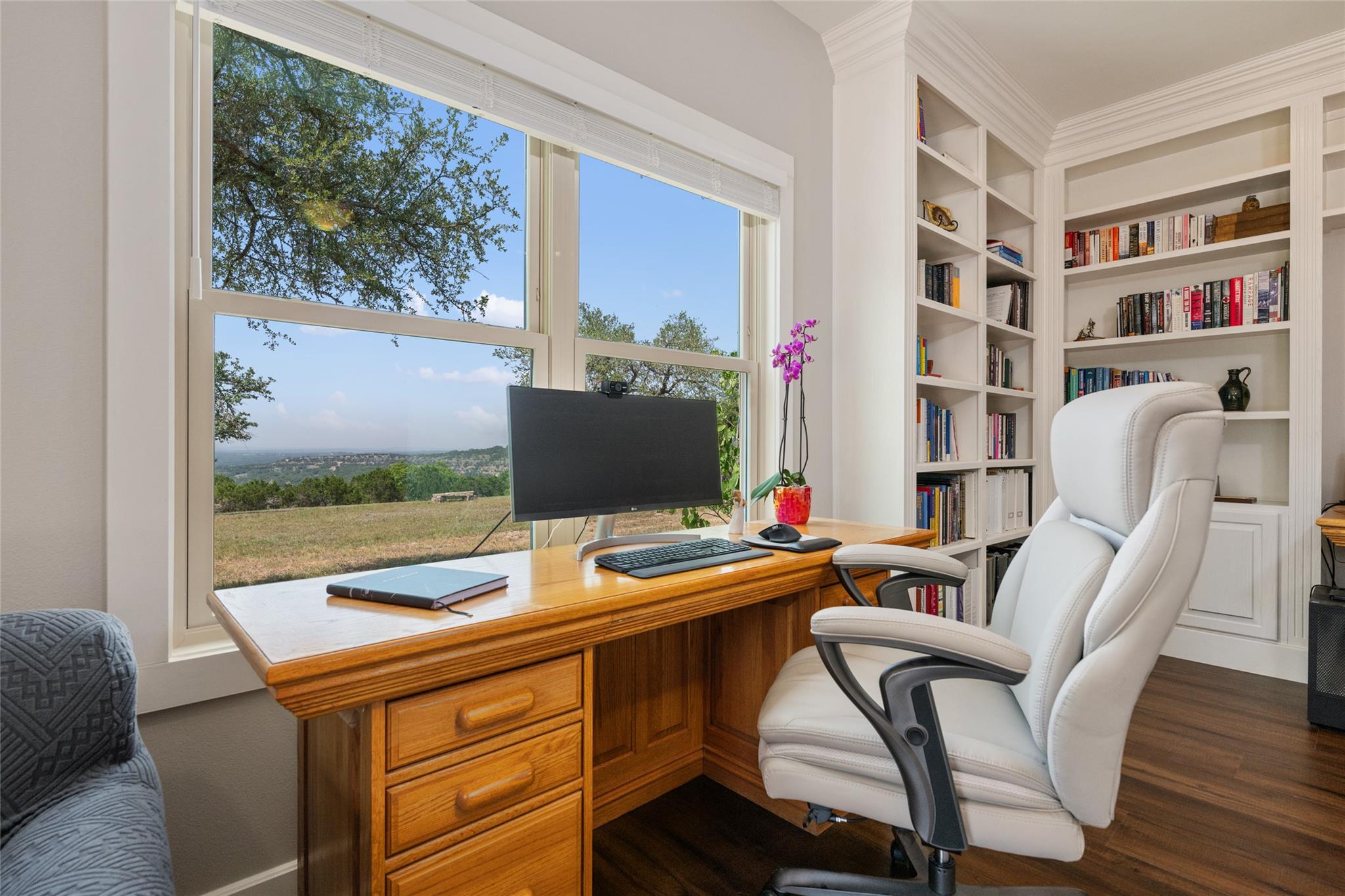 1276 Canyon Crossing Vw, Dripping Springs, TX 78620