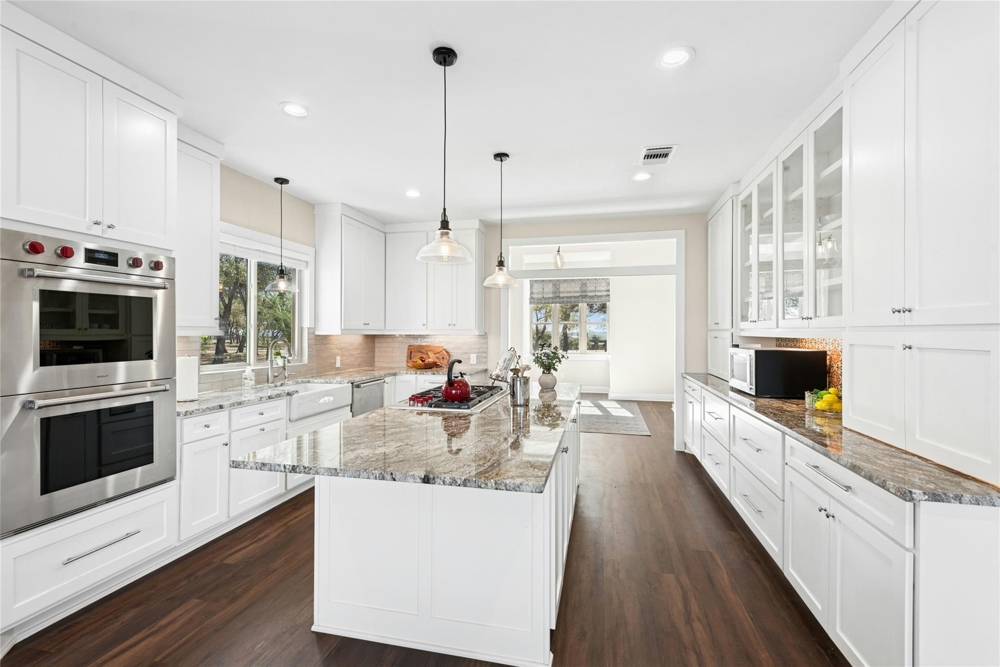 1276 Canyon Crossing Vw, Dripping Springs, TX 78620