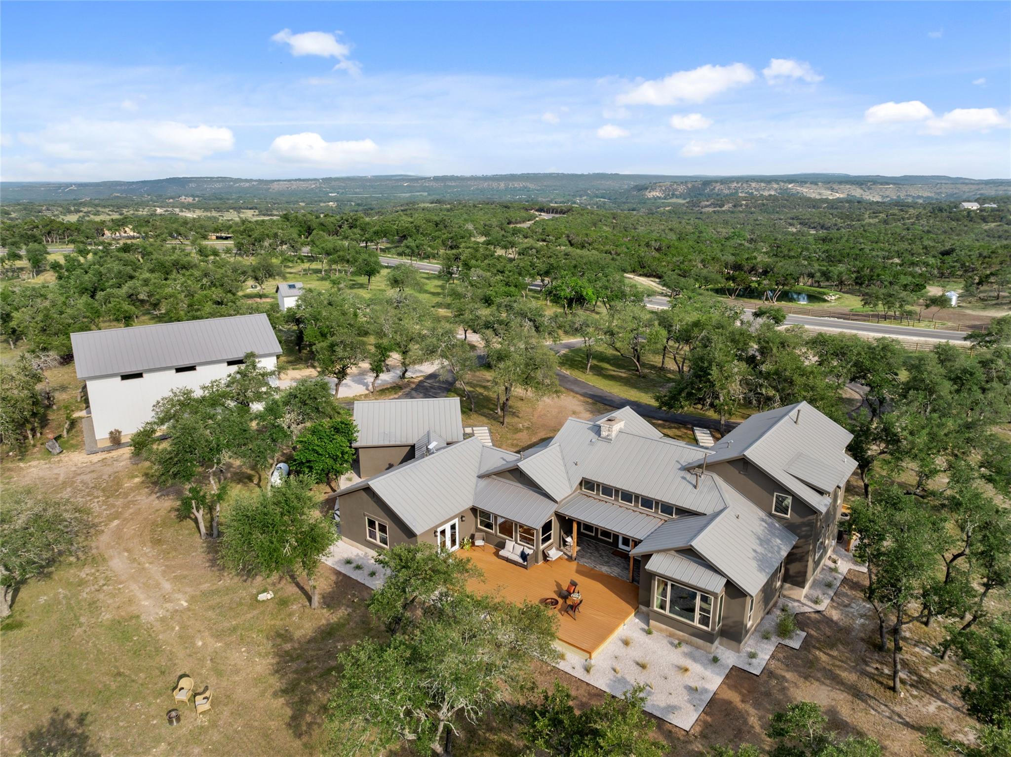 1276 Canyon Crossing Vw, Dripping Springs, TX 78620