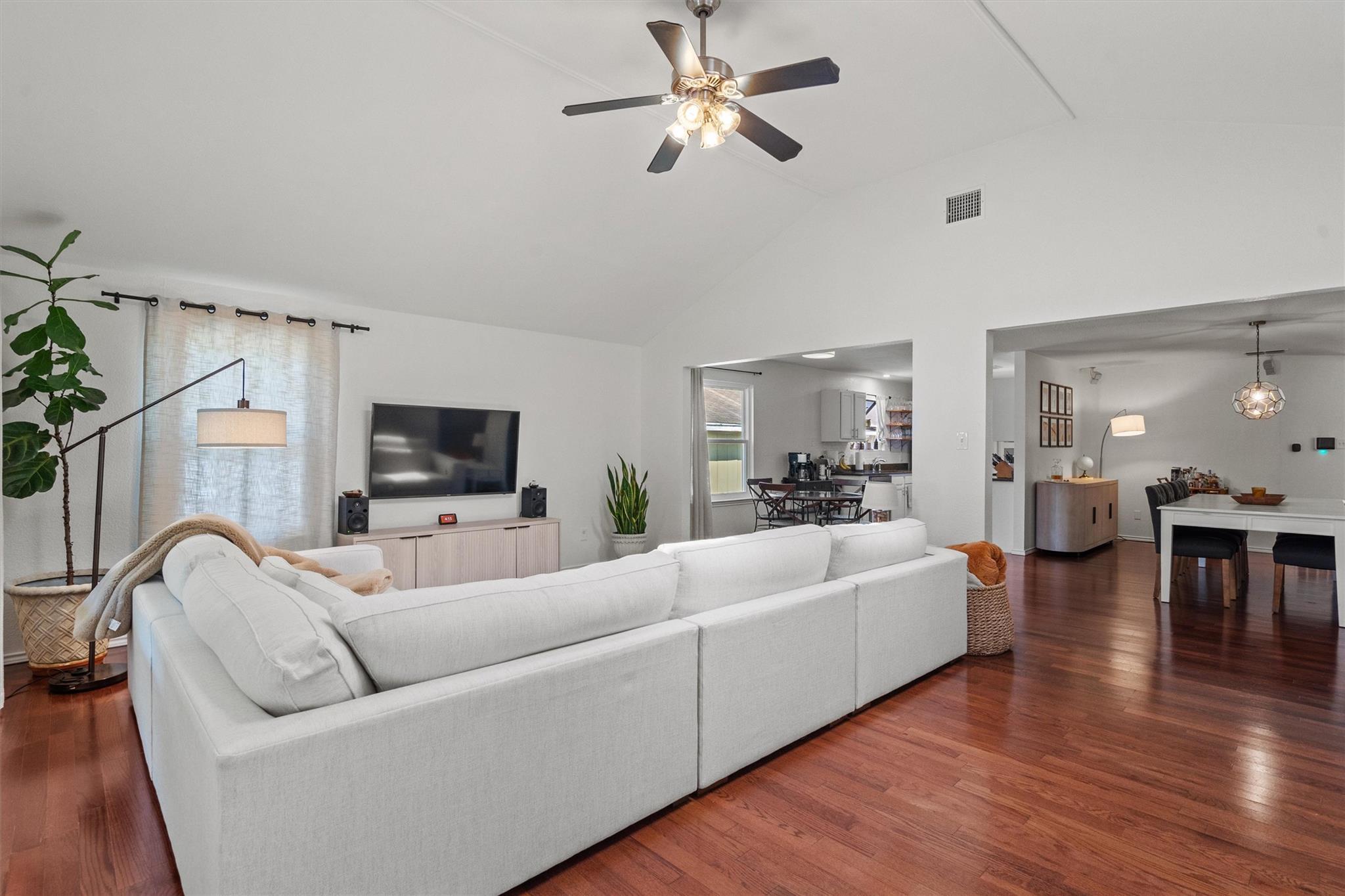 8804 Peppergrass Cv, Austin, TX 78745