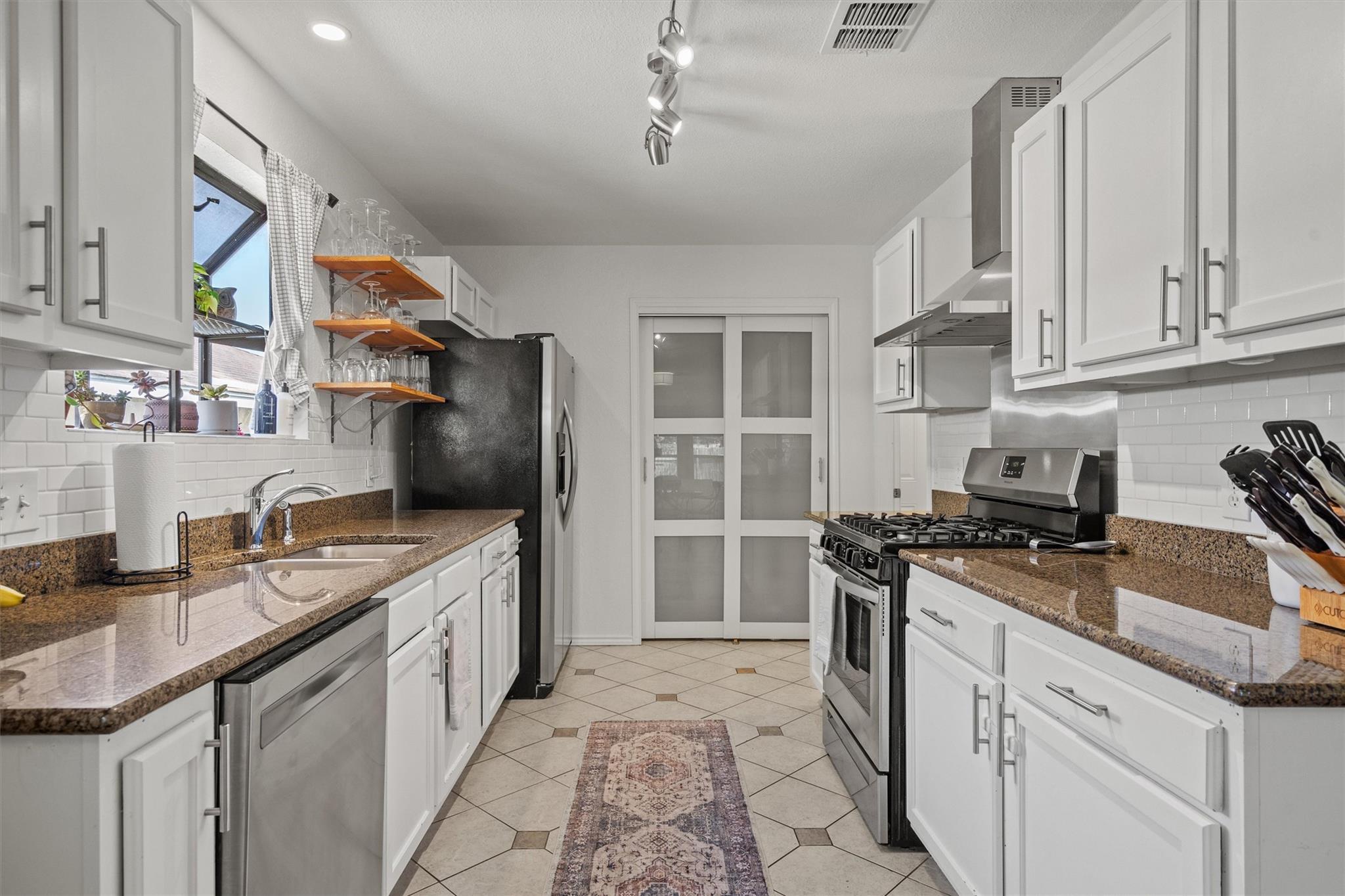 8804 Peppergrass Cv, Austin, TX 78745