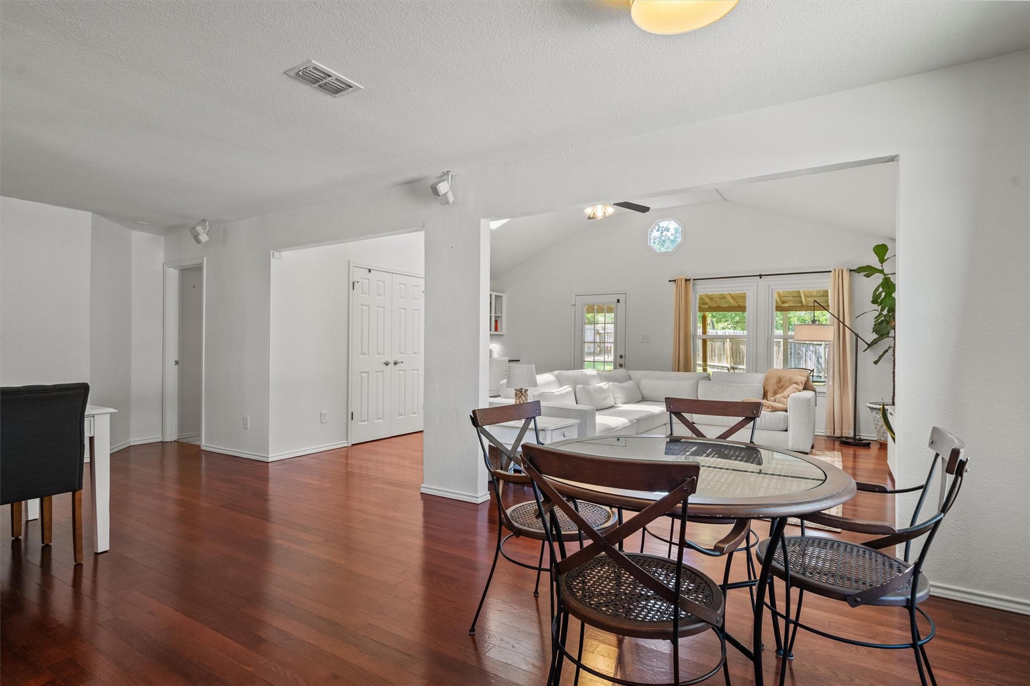 8804 Peppergrass Cv, Austin, TX 78745