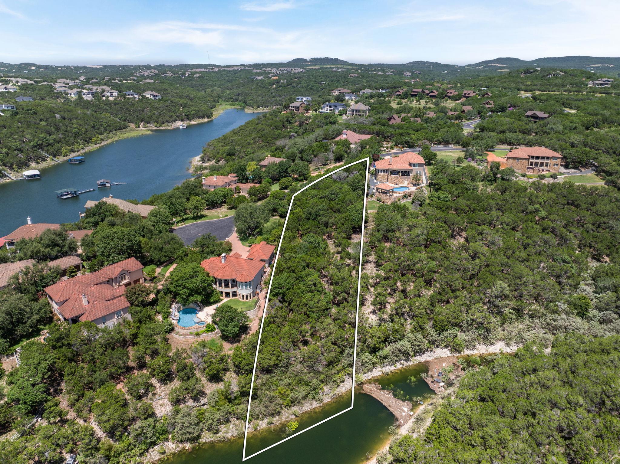 18505 Monet Pointe Dr, Jonestown, TX 78645