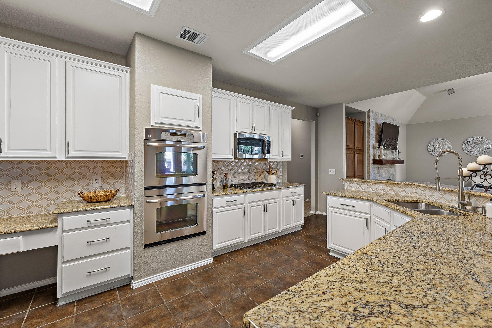 1518 Foppiano Loop, Round Rock, TX 78665