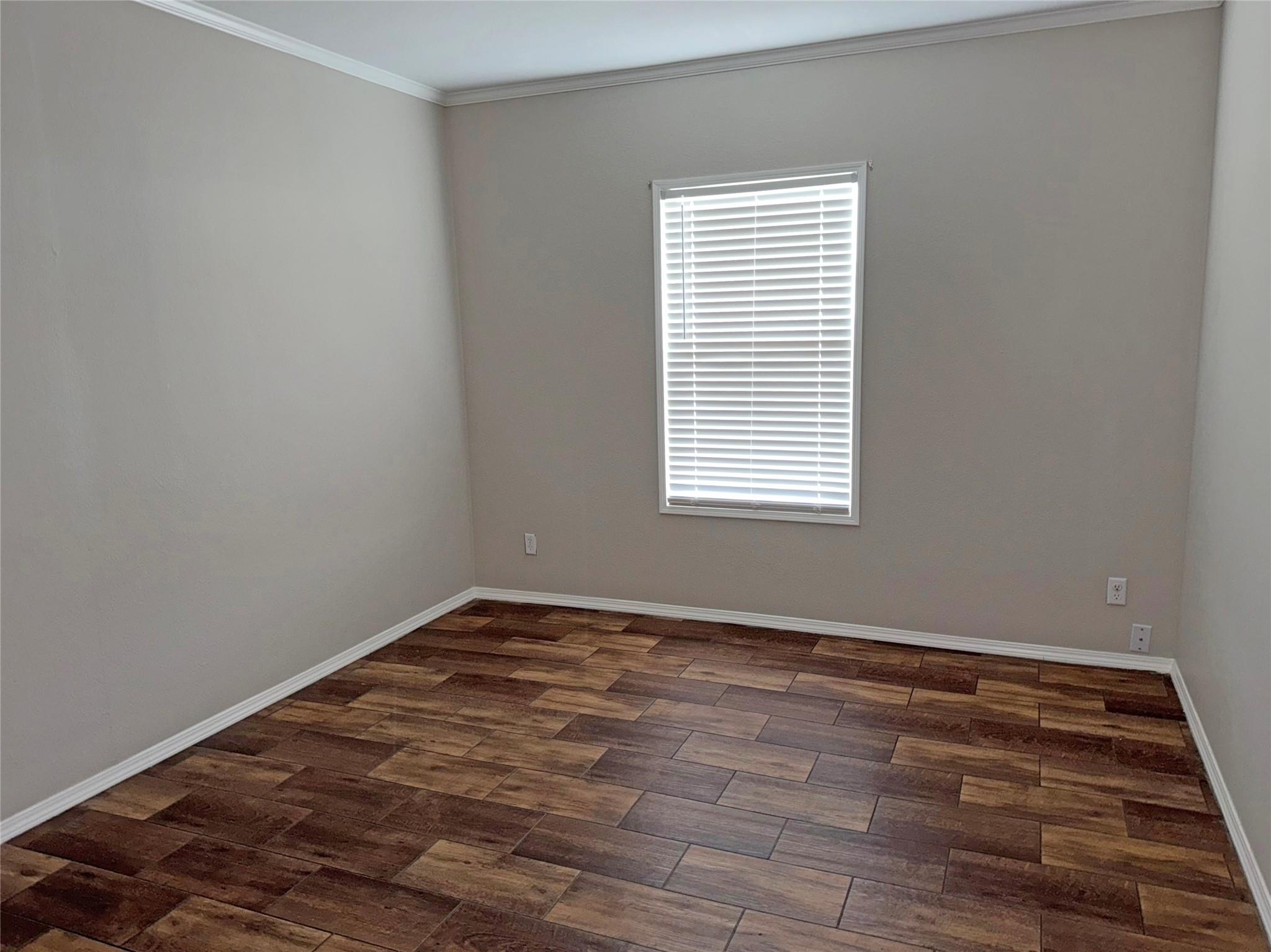 128 Dockal Dr, Bertram, TX 78605