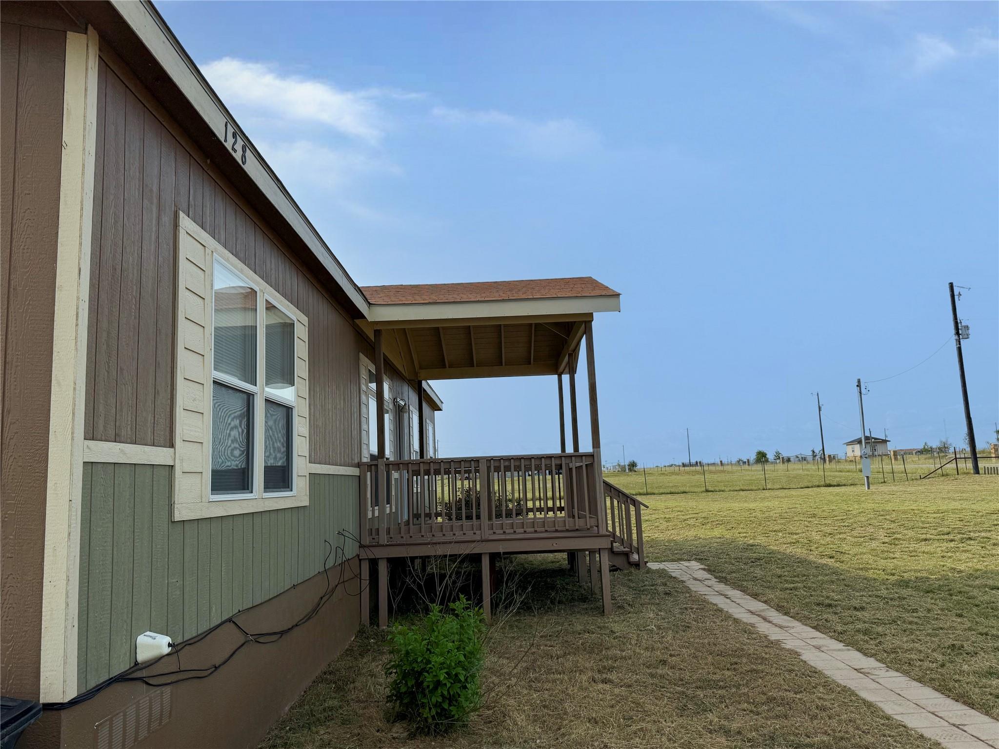 128 Dockal Dr, Bertram, TX 78605