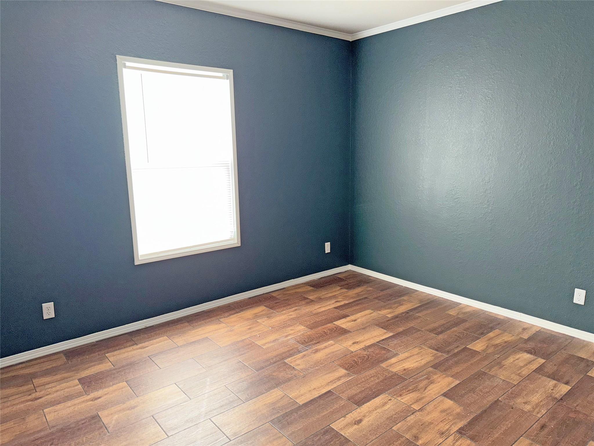 128 Dockal Dr, Bertram, TX 78605