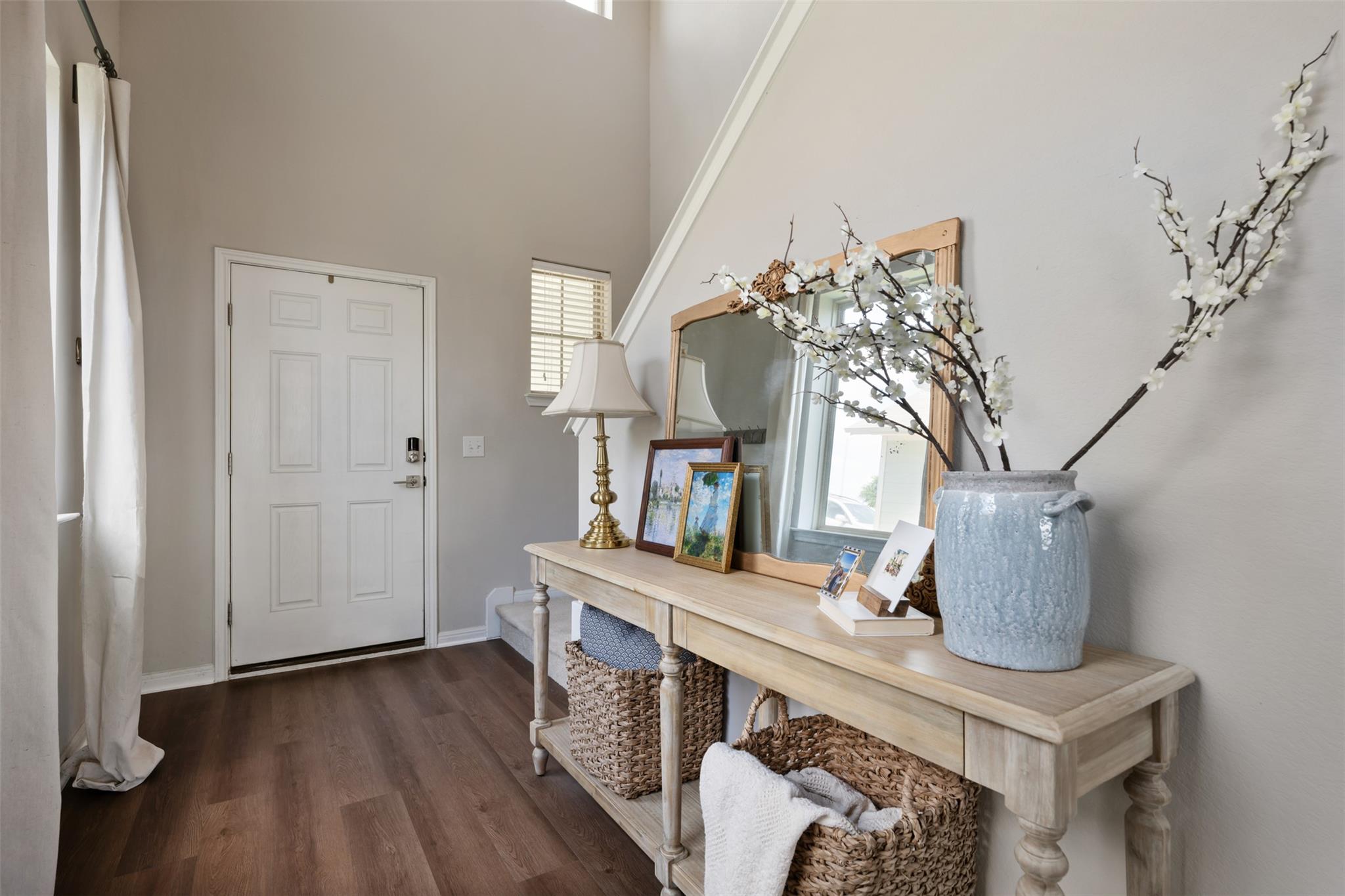 615 Twisted Oaks Ln, Buda, TX 78610
