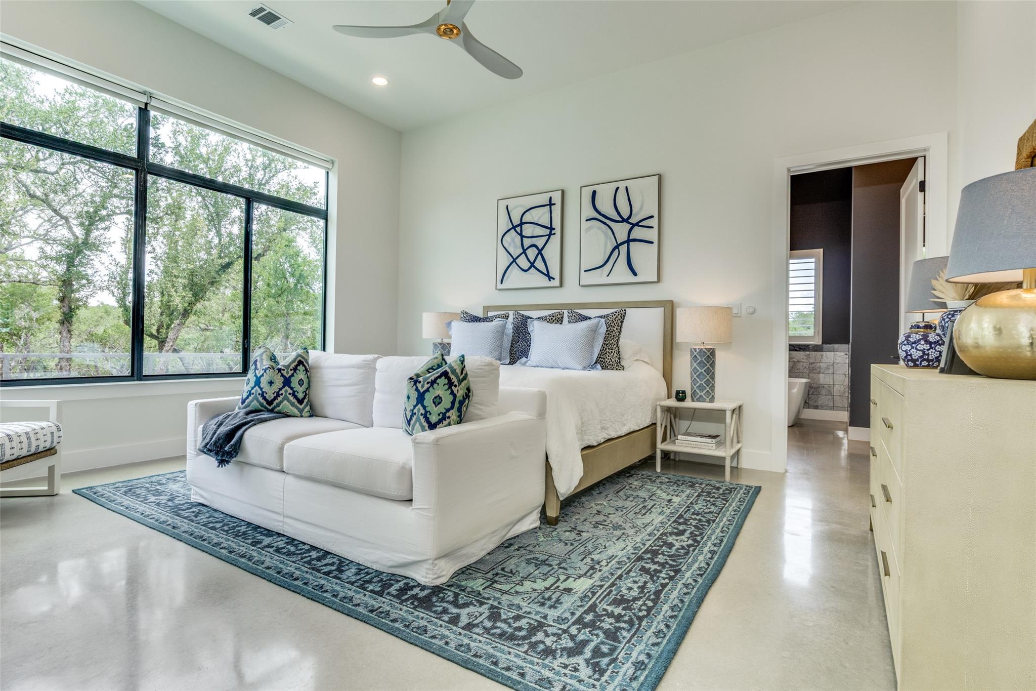 1958 Paradise Pkwy, Canyon Lake, TX 78133