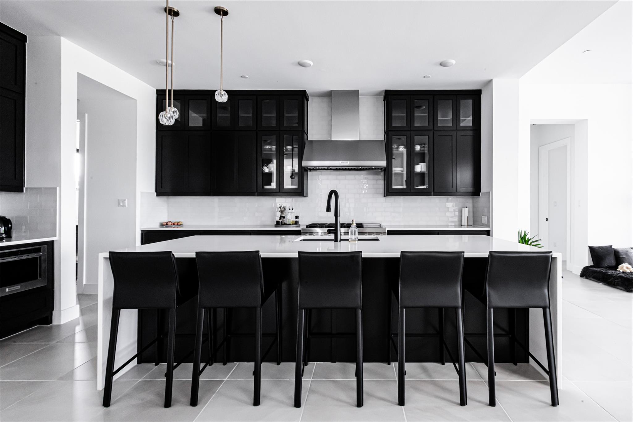 7417 Davenport Divide Rd, Austin, TX 78738