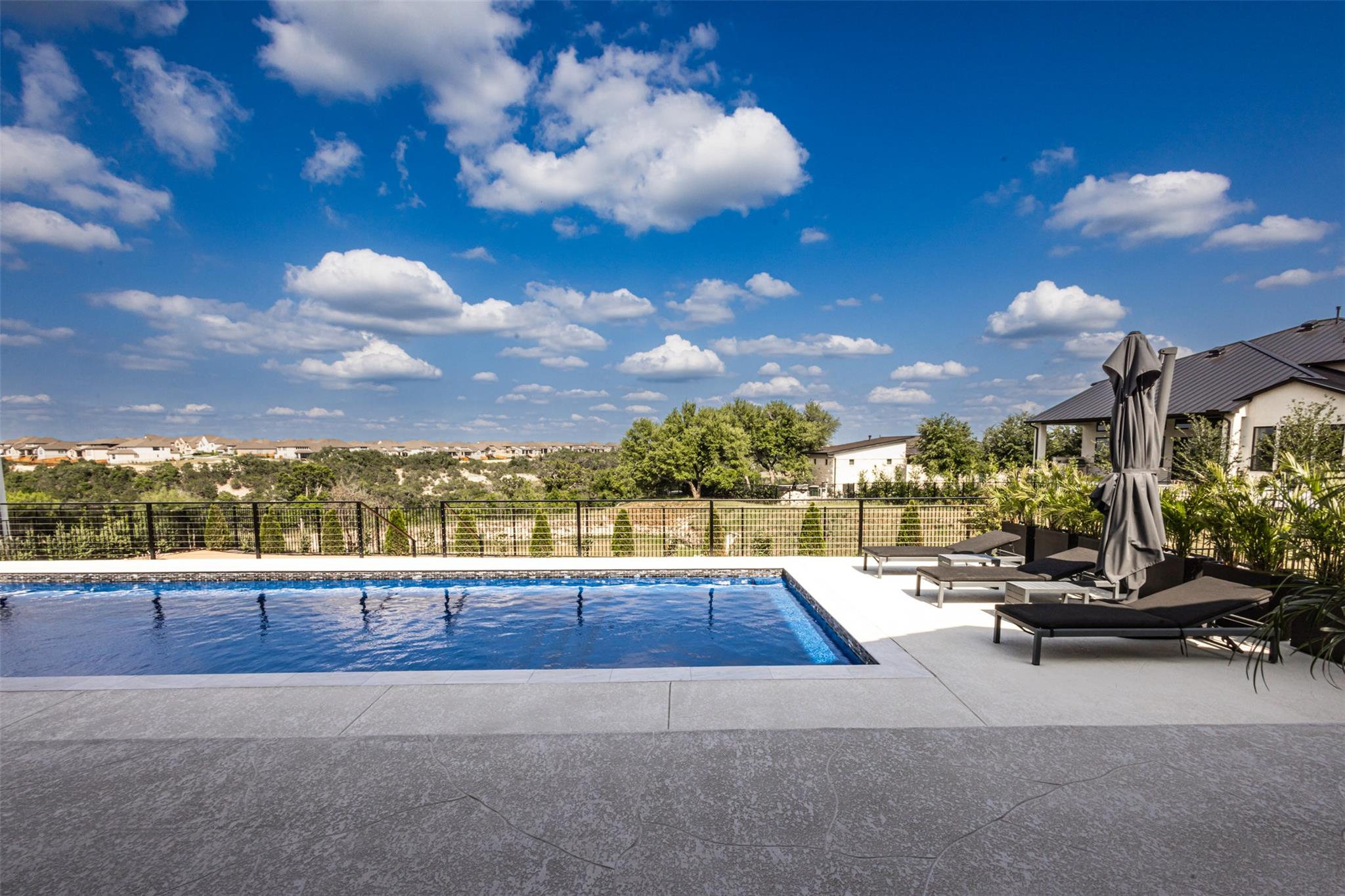 7417 Davenport Divide Rd, Austin, TX 78738