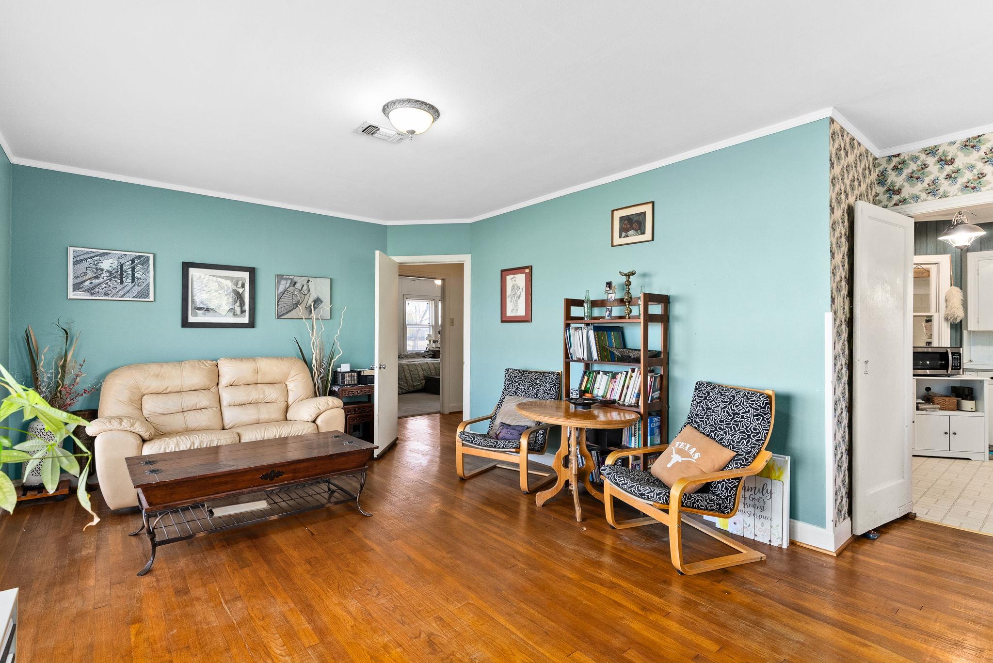 505 E Bell St, Bartlett, TX 76511