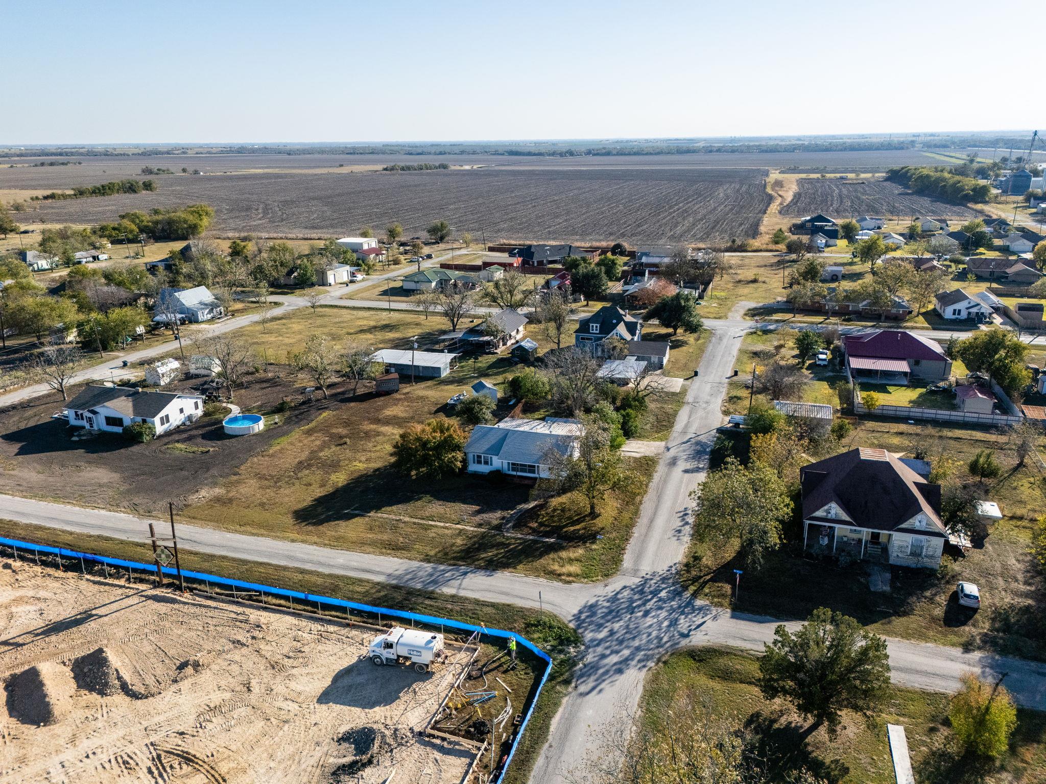505 E Bell St, Bartlett, TX 76511