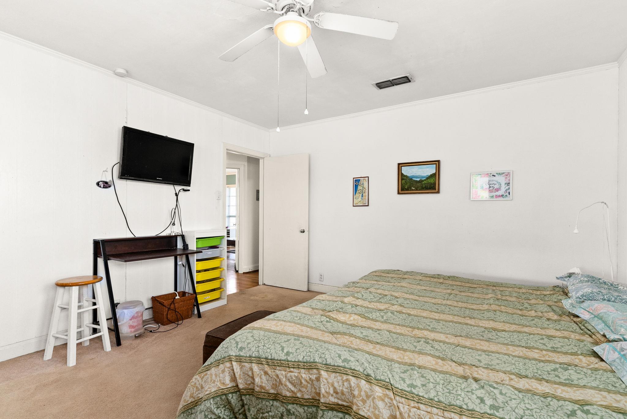 505 E Bell St, Bartlett, TX 76511