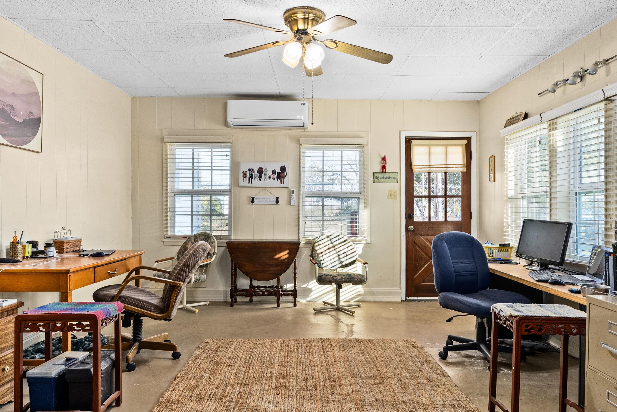 505 E Bell St, Bartlett, TX 76511