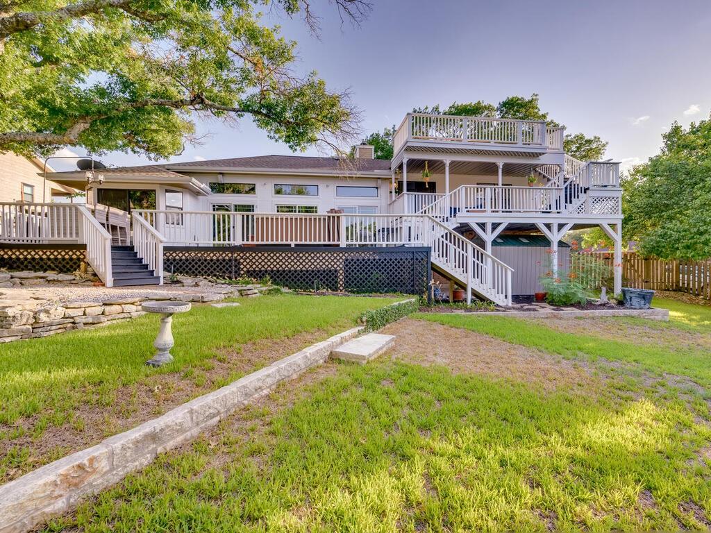 208 Morning Cloud St, Lakeway, TX 78734