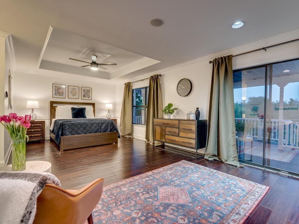 208 Morning Cloud St, Lakeway, TX 78734