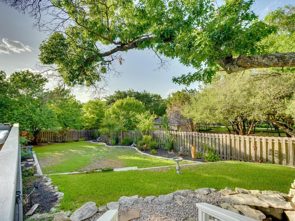 208 Morning Cloud St, Lakeway, TX 78734