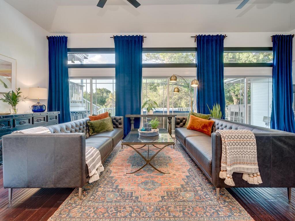 208 Morning Cloud St, Lakeway, TX 78734