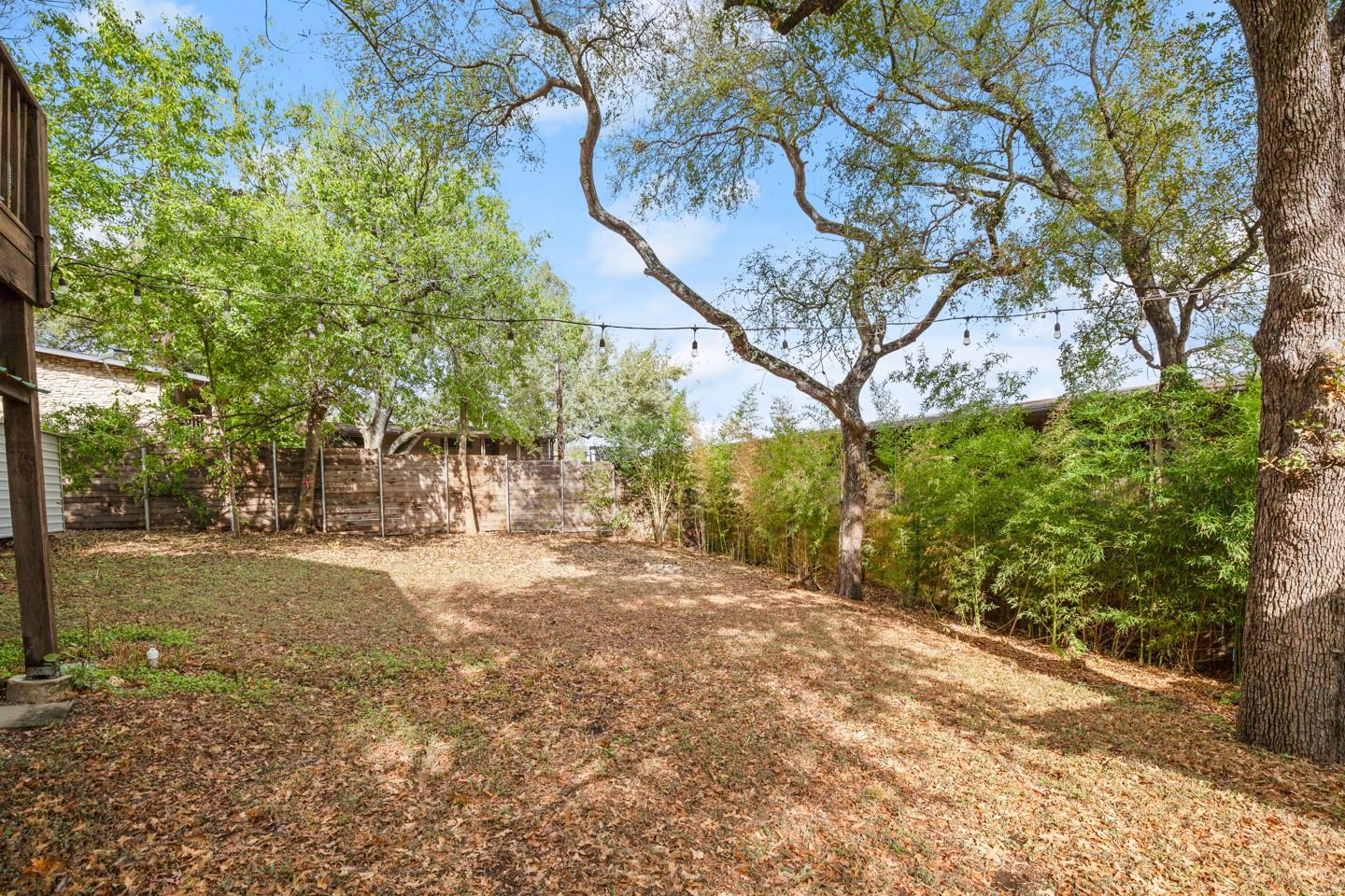 1406 Summit St, Austin, TX 78741