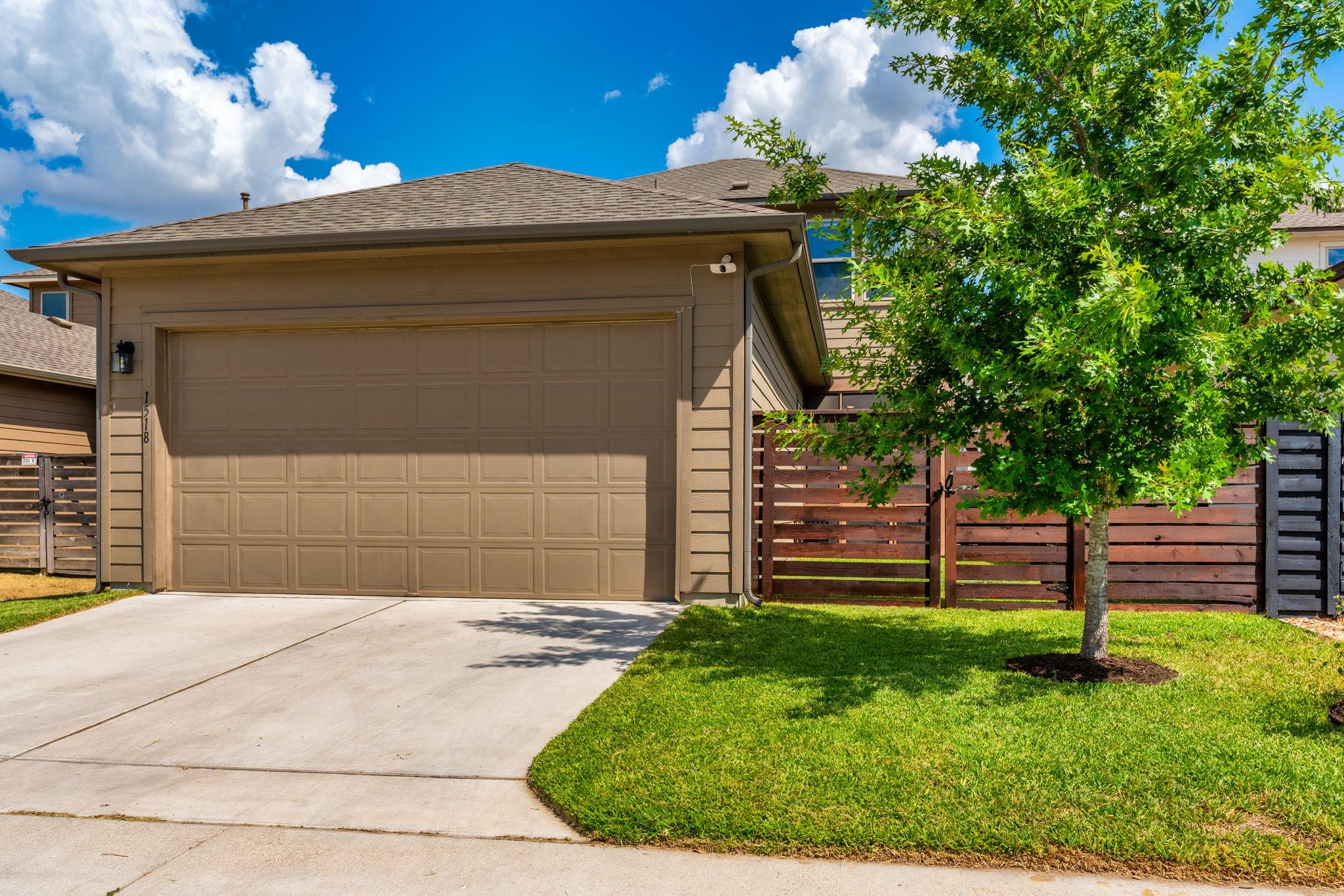 1518 Frontier Valley Dr, Austin, TX 78741