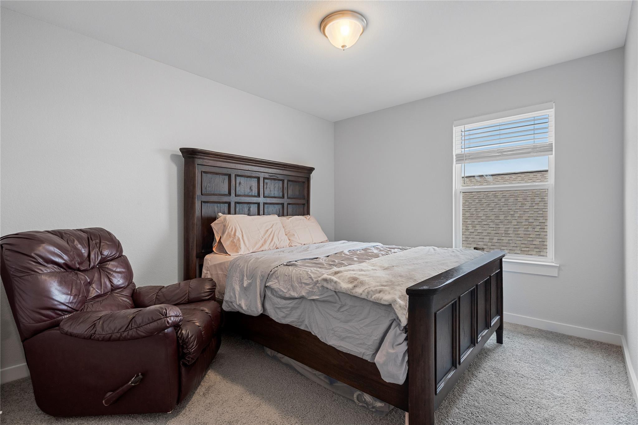 660 Pheasant Hill Dr, Georgetown, TX 78628