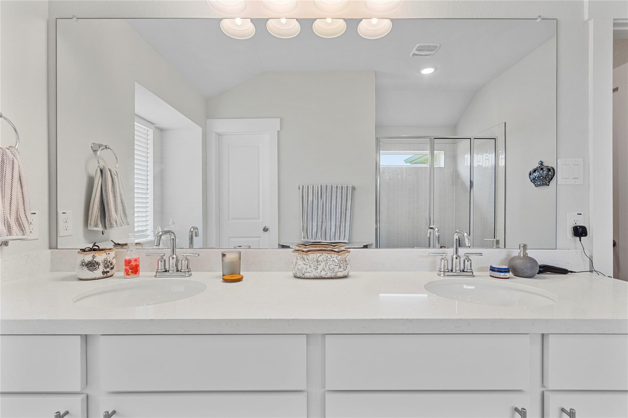 660 Pheasant Hill Dr, Georgetown, TX 78628