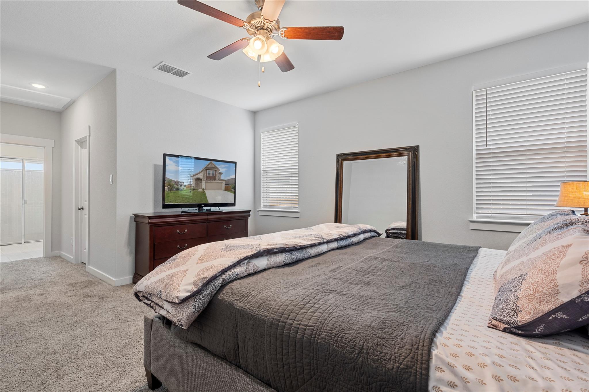 660 Pheasant Hill Dr, Georgetown, TX 78628