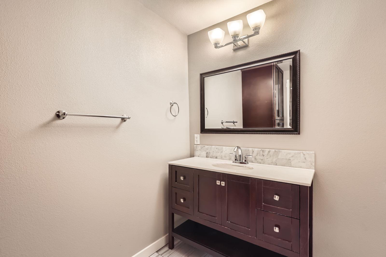 704 Wren Ave, Austin, TX 78753