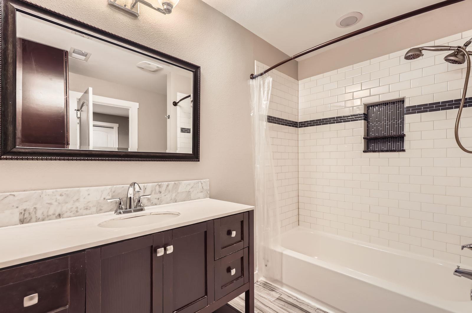 704 Wren Ave, Austin, TX 78753