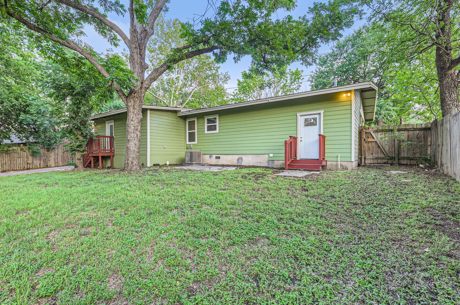 704 Wren Ave, Austin, TX 78753