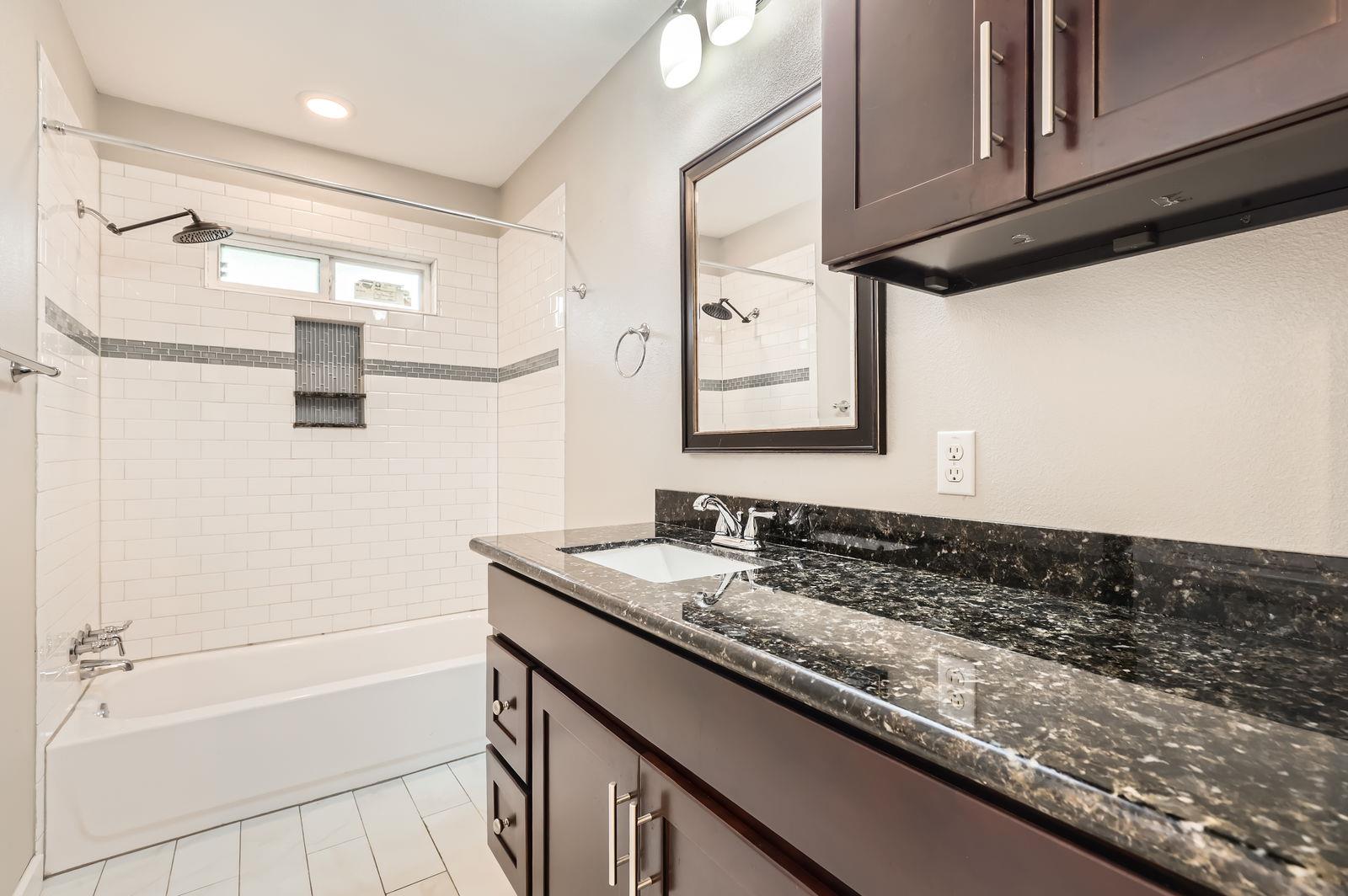 704 Wren Ave, Austin, TX 78753