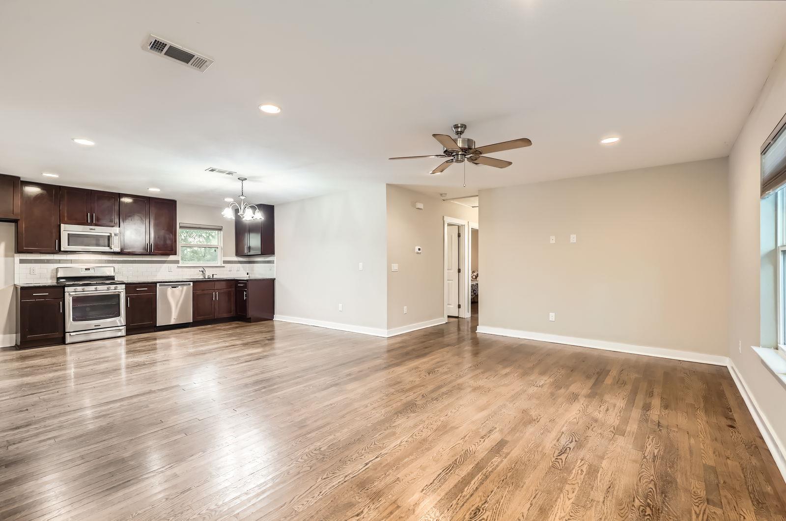 704 Wren Ave, Austin, TX 78753