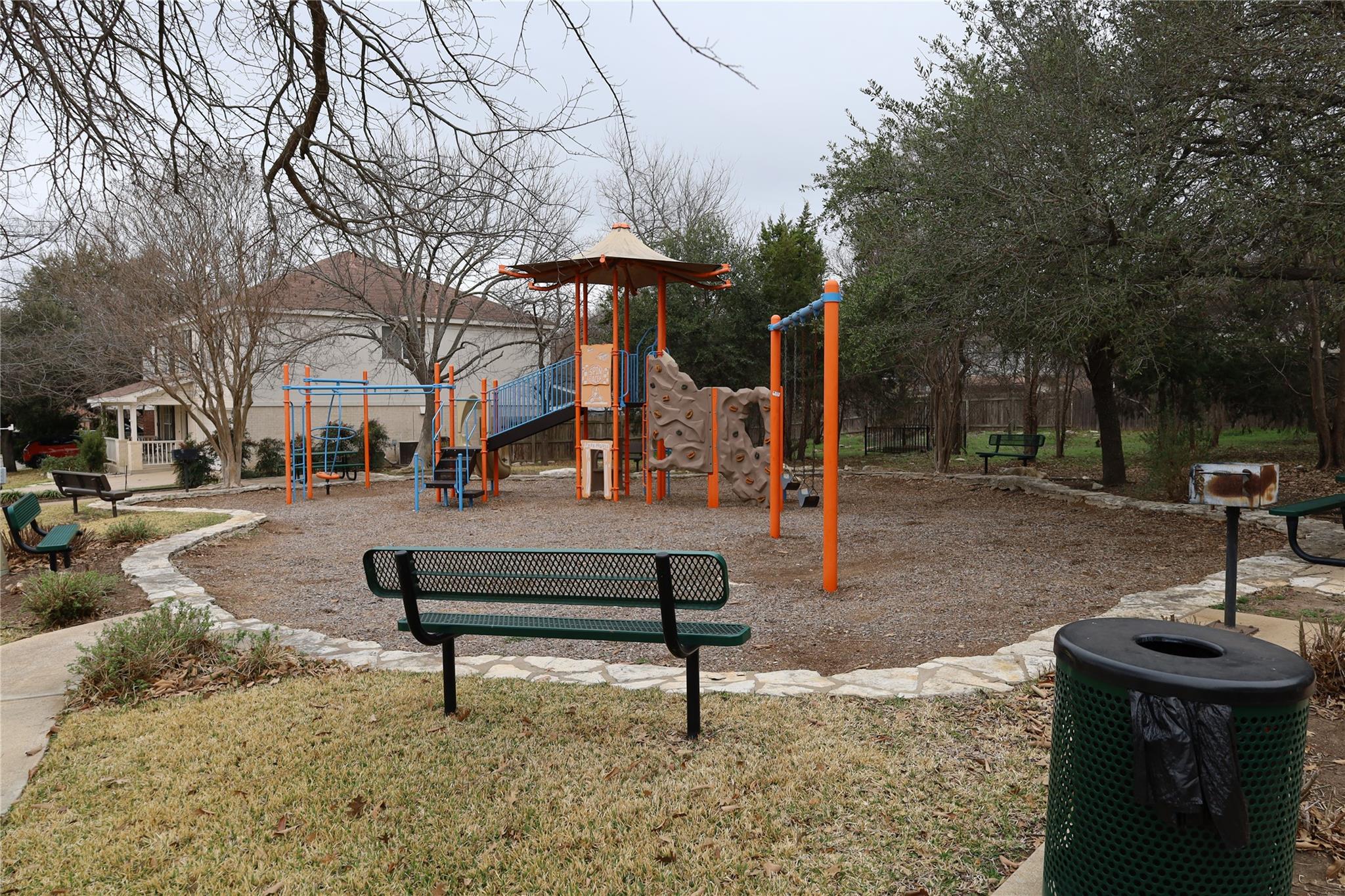 3744 Top Rock Ln, Round Rock, TX 78681